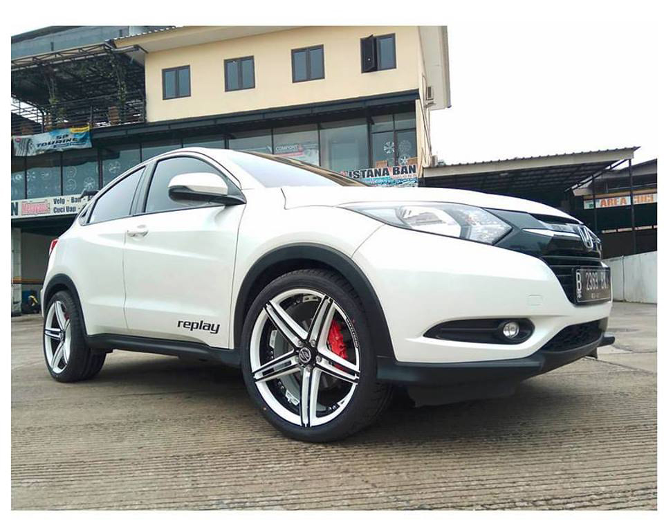 173 20x8,5 5x114,3 istana ban