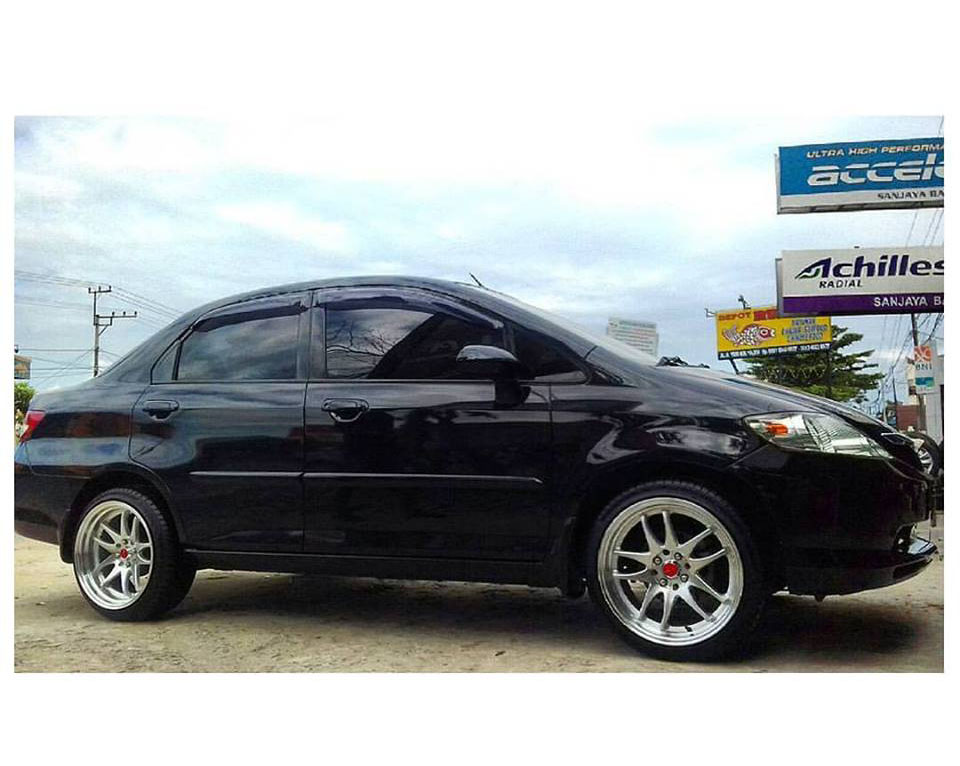 cr 2p 17x8-9 8x100-114,3 sanjaya ban