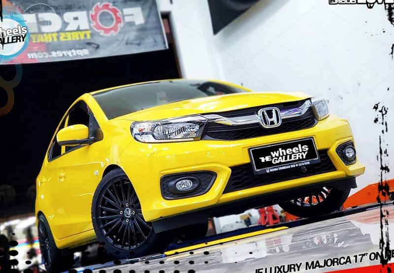 Modified by : @thewheelsgallery  Majorca By JF LUXURY  17" 8x100/114.3