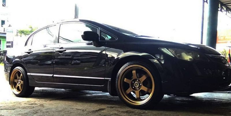 Model : TE37 Size : 18x8.5/9.5 | 5x114.3  By JF Luxury