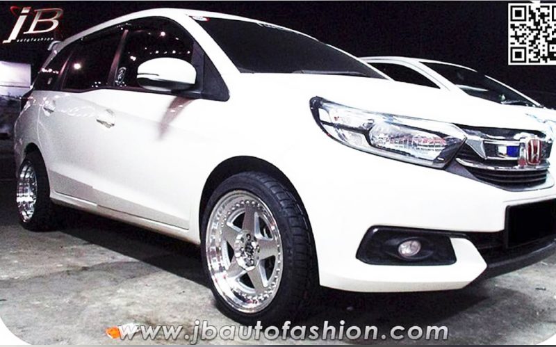 Model : AK067 Size : 17x7.5/8.5 | 8x100/114.3  By JF Luxury