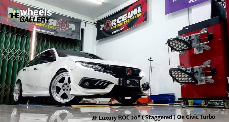 @jf_luxury Roc  20x8.5 /9.5| 5-114,3 | +45  @achiles 245/35/r20 atr sport