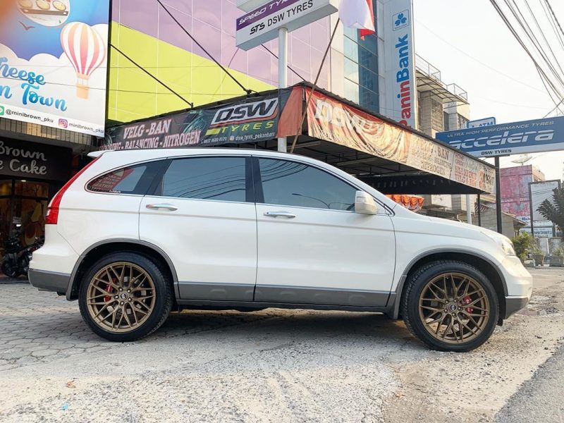 Honda Crv On Elvi Matt Bronze 20x9.0/10. 5x114.3 By JF Luxury