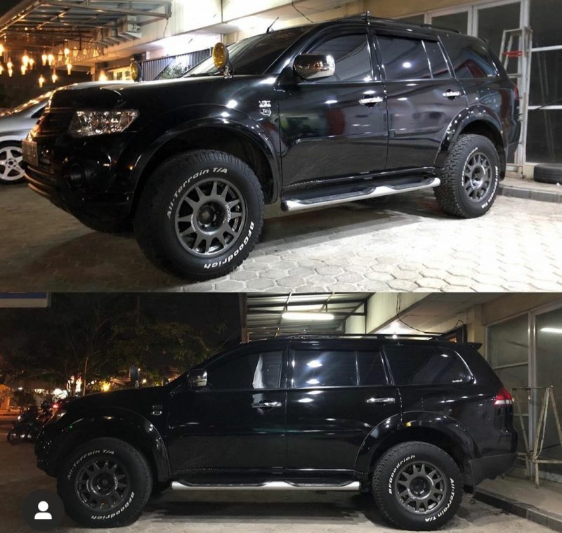 Anthracite+White Lettering