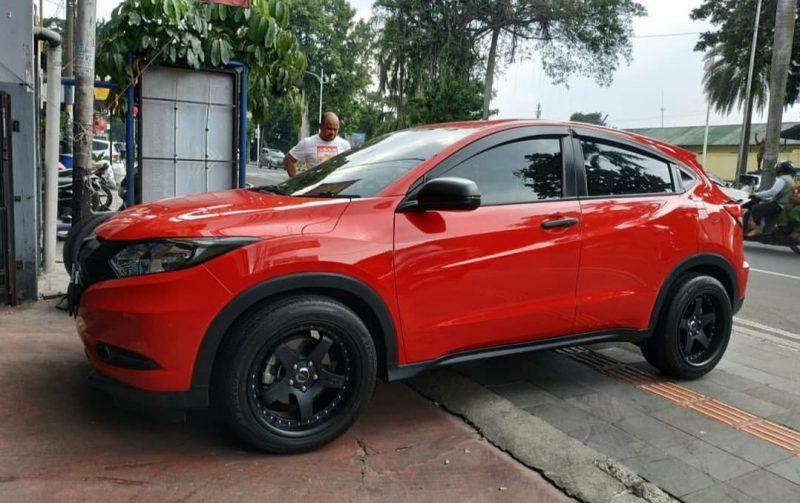 Color : Matte Black+Chrome Rivets