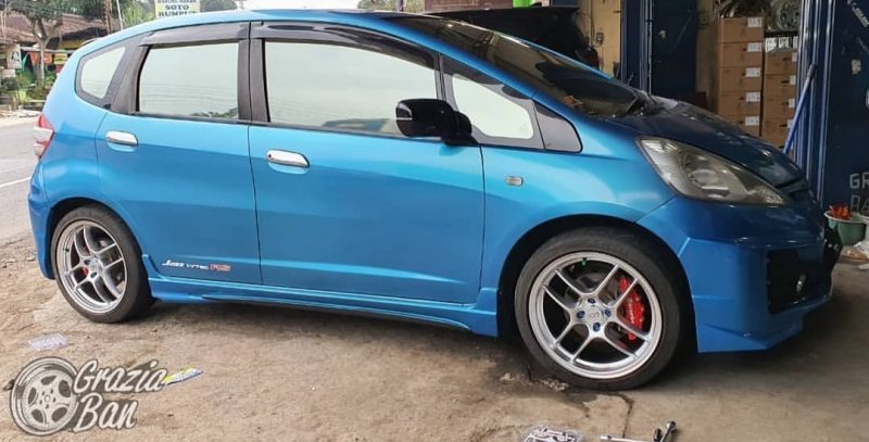 Color : Silver  Lip Machine