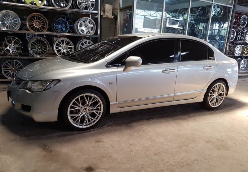 Colors : Hyper Silver