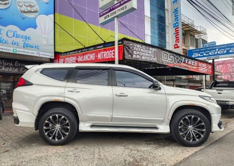 Colors : Black Machine Face