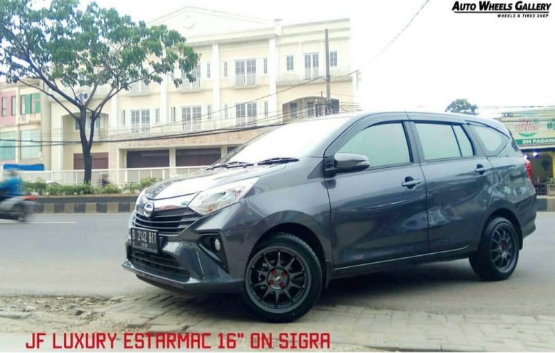 Colors : Matte Gunmetal