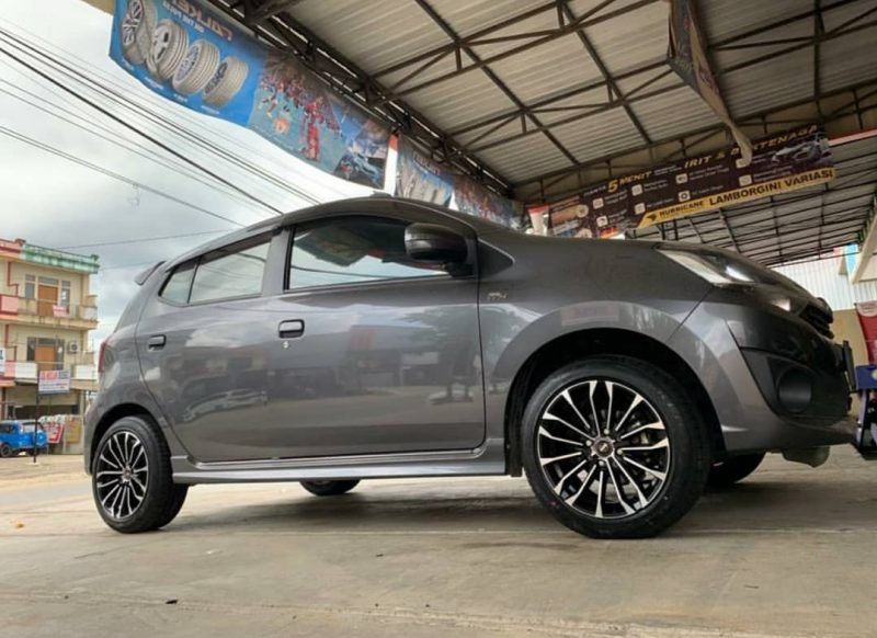 Colors : Black Machine Face