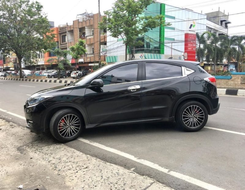 Colors : Black Machine Face