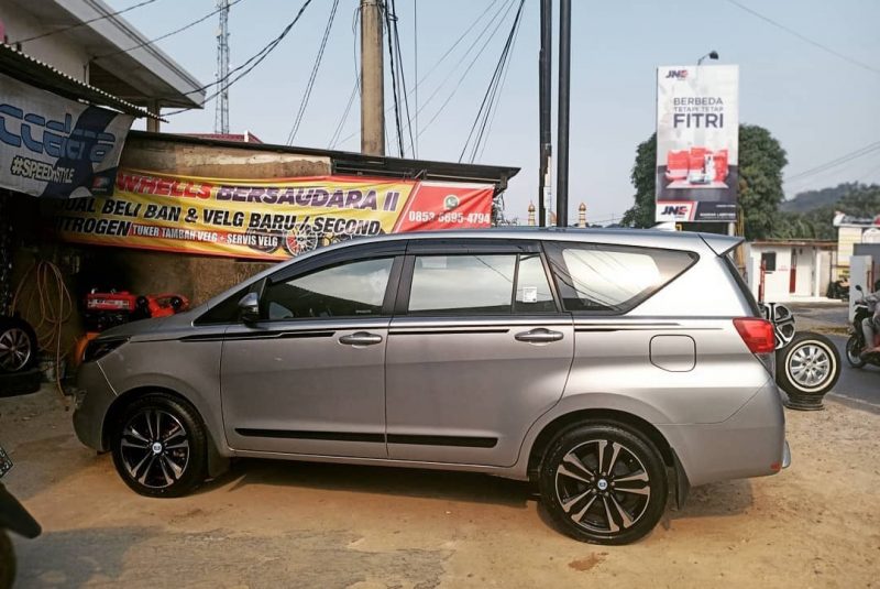 Colors : Black Machine Face