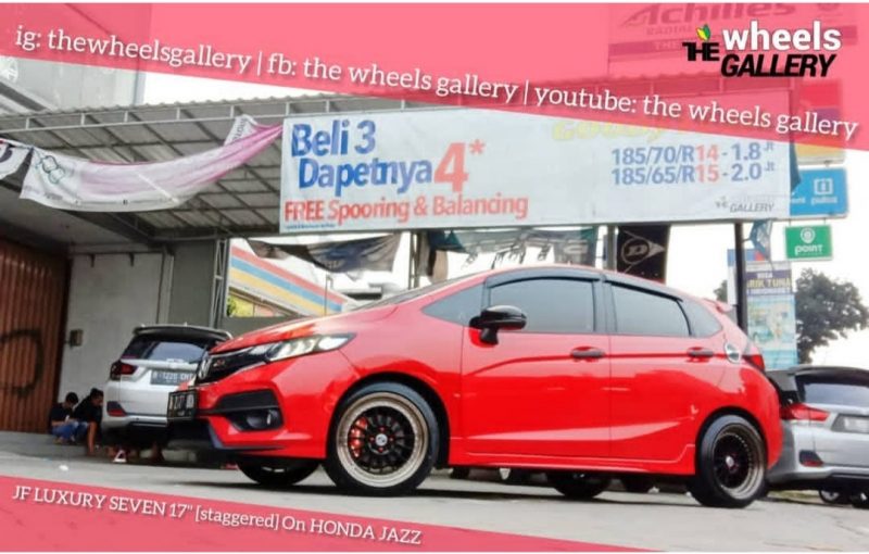 Colors : Black Spoke+Bronze Coating Lip+Chrome Rivet