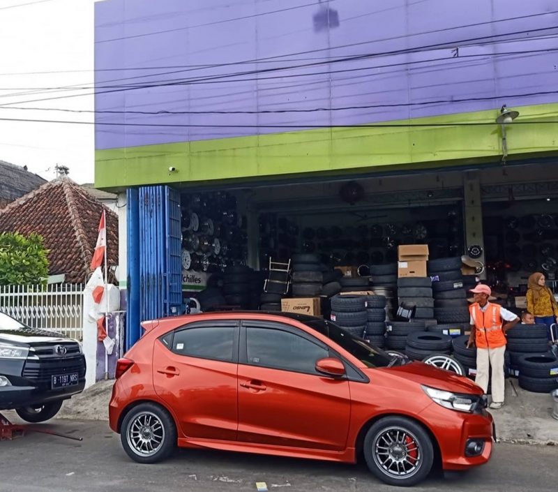 Colors : Matte Gun Metal/Milling Letters