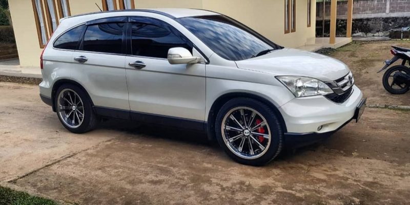 Colors : Gloss Black Milling Spoke/Triagle Milling+Machine Lip(Diamond Cut)Chrome Rivets