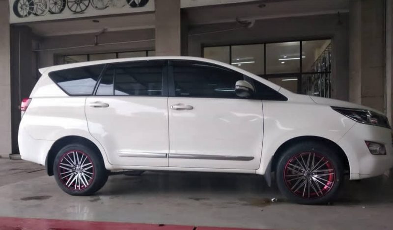 Toyota Kijang Innova On NEW DOJO 18x8.0 5x114.3 +35