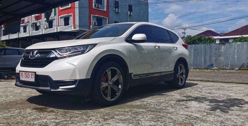 Colors : Hyper Black