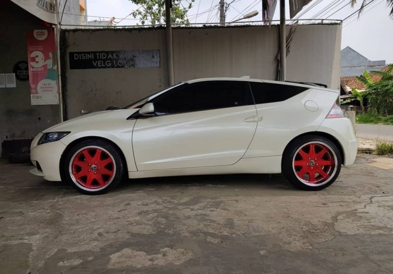 Colors : Red Machine Face/Lip/Red Coating/Black Rivets