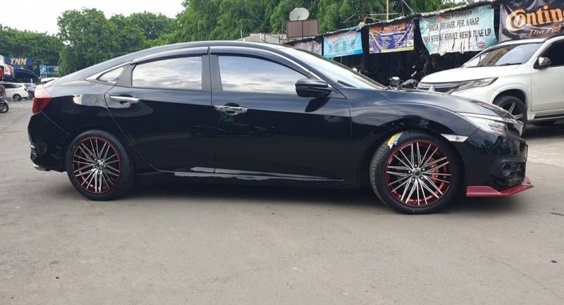Honda Civic Use NEW DOJO 18x8.0 5x114.3 +35