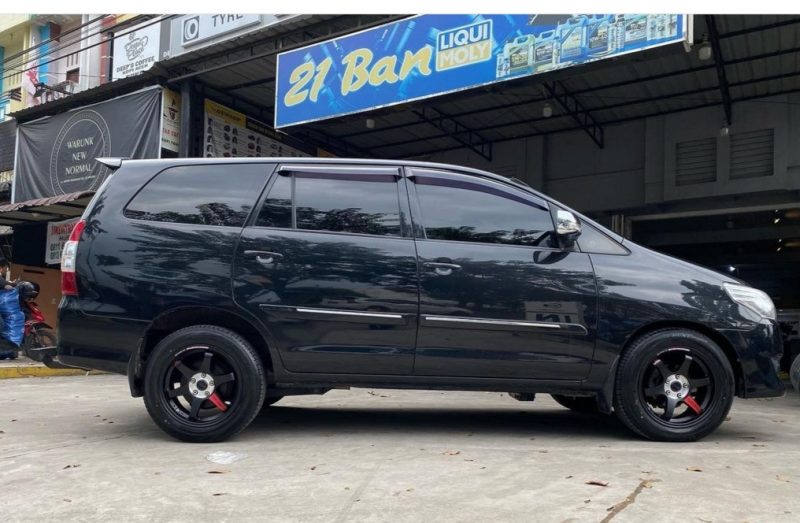 Colors : Matte Black/Machine Center Bowl