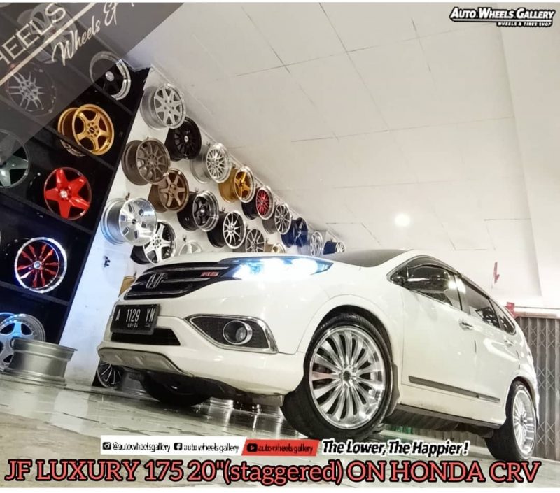 Colors : SF/Silver Polish